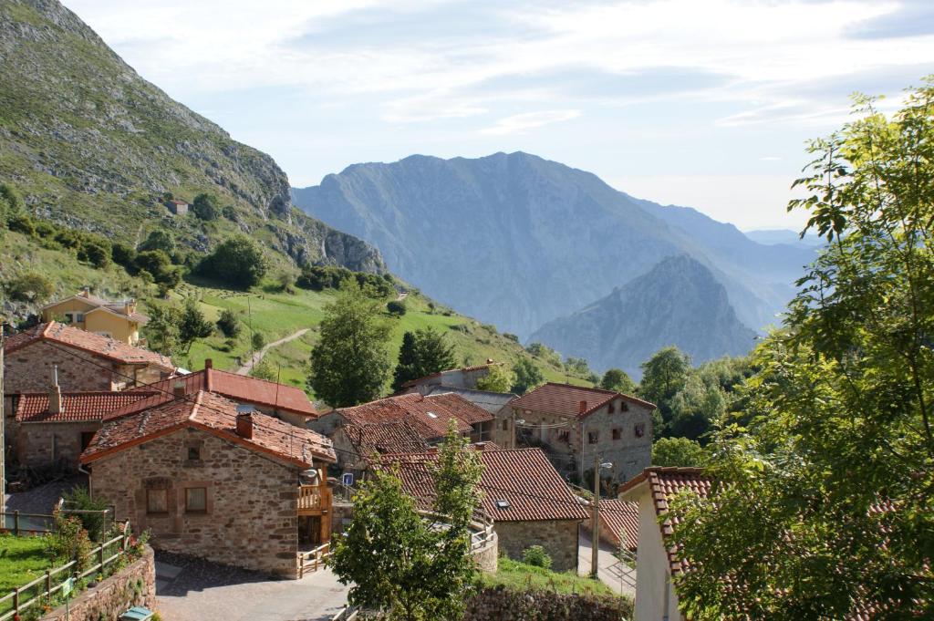 Apartamentos Rurales El Tio Pablo Picos De Europa Tresviso ห้อง รูปภาพ