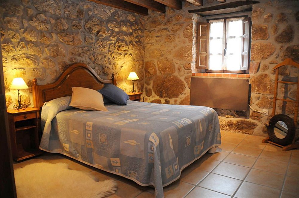 Apartamentos Rurales El Tio Pablo Picos De Europa Tresviso ภายนอก รูปภาพ