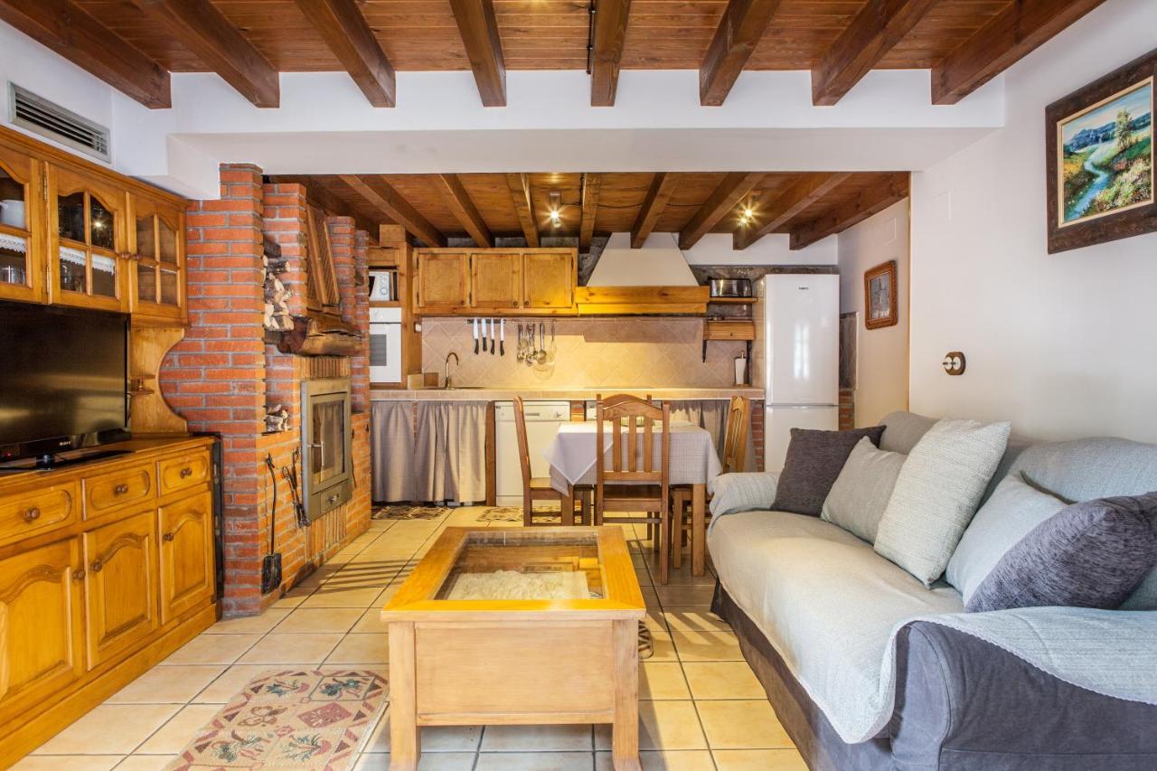 Apartamentos Rurales El Tio Pablo Picos De Europa Tresviso ภายนอก รูปภาพ