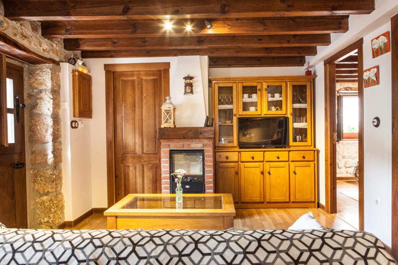 Apartamentos Rurales El Tio Pablo Picos De Europa Tresviso ภายนอก รูปภาพ